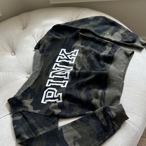 Camouflage PINK Sweatshirt